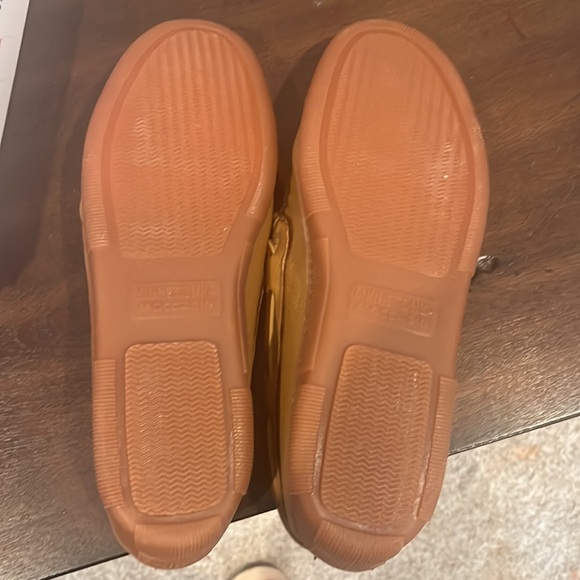 Minnetonka Moosehide Moccasins - Picture 5 of 5